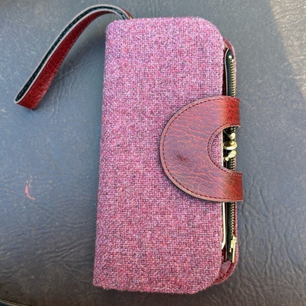 ❤️🤎🩷Vintage wallet NWOT fabric and vinyl clutch wristlet burgundy vegan